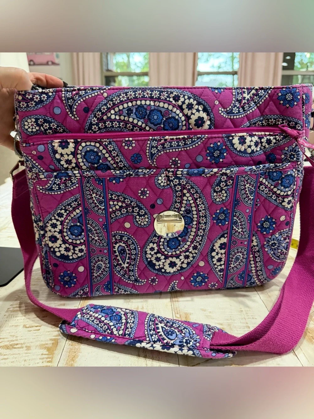 Vera Bradley Magenta Paisley Boysenberry Quilted Laptop vintage Retired